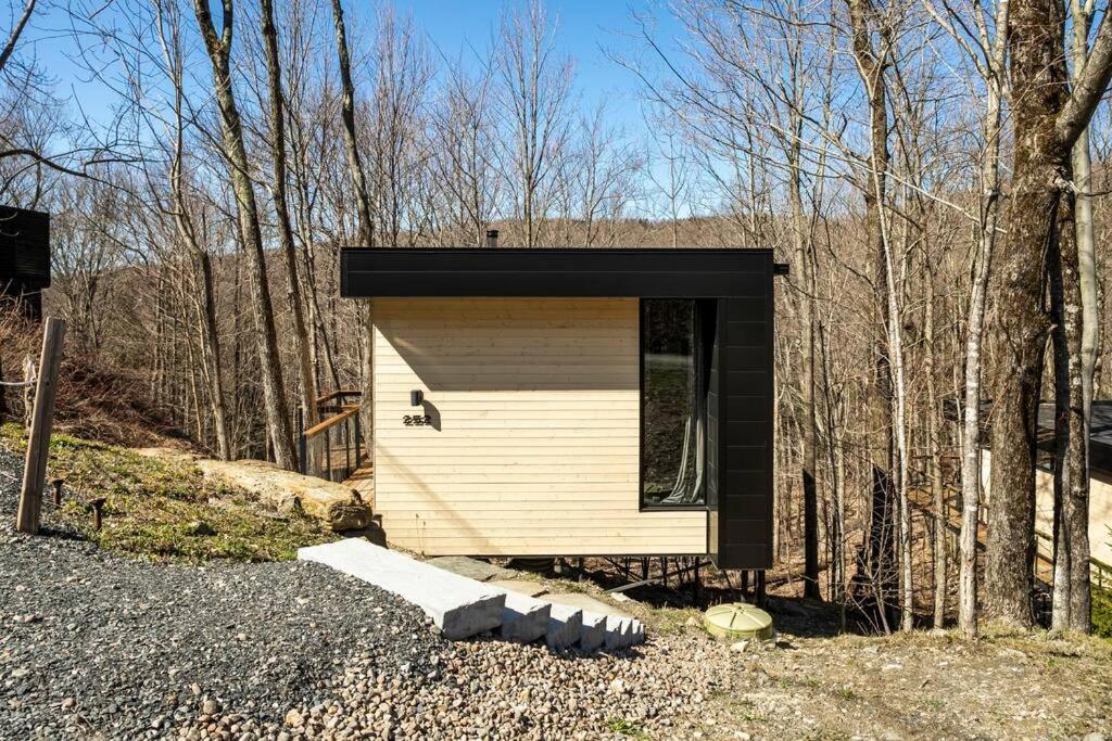 Willa Cabin Sutton 252 - En Harmonie Avec La Nature! Zewnętrze zdjęcie