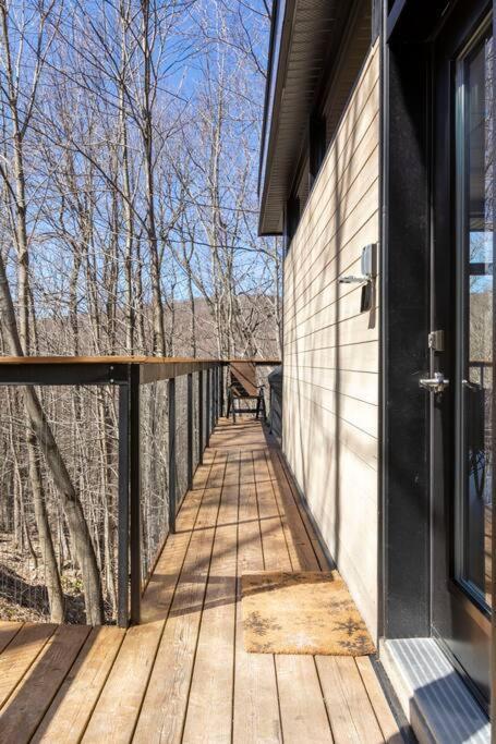 Willa Cabin Sutton 252 - En Harmonie Avec La Nature! Zewnętrze zdjęcie