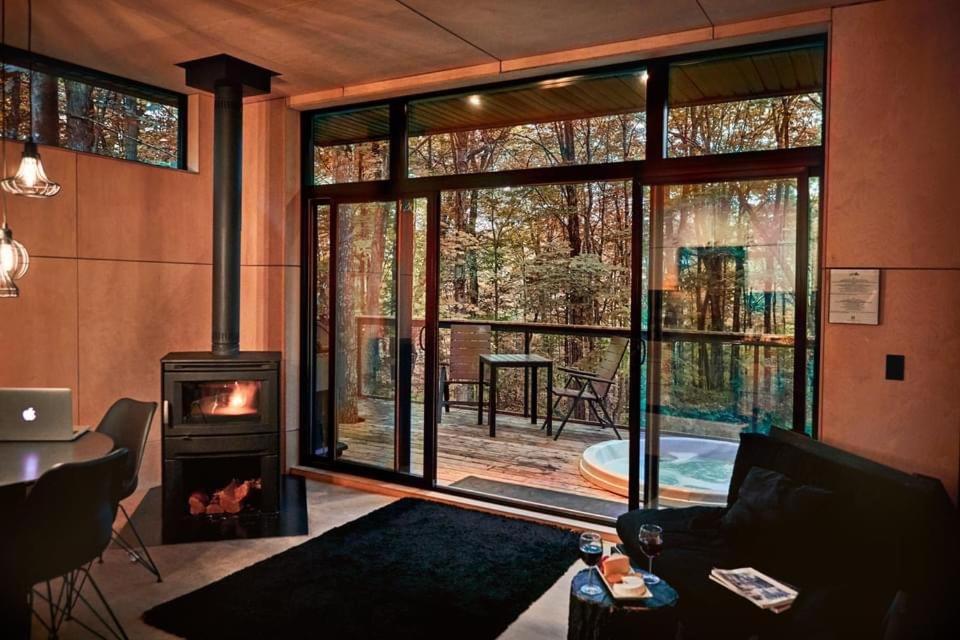 Willa Cabin Sutton 252 - En Harmonie Avec La Nature! Zewnętrze zdjęcie